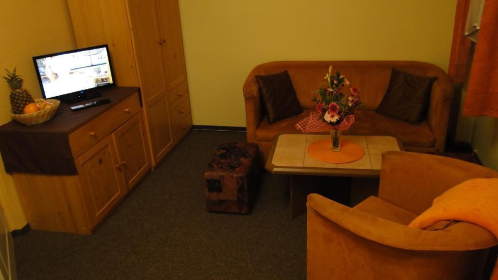 - Excalibur Hotel Bozi Dar